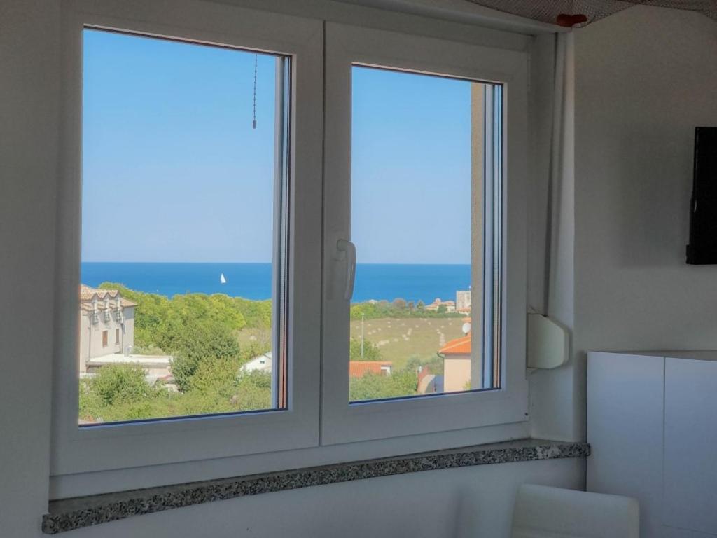 Silos Mare Apartment Novigrad  Bagian luar foto