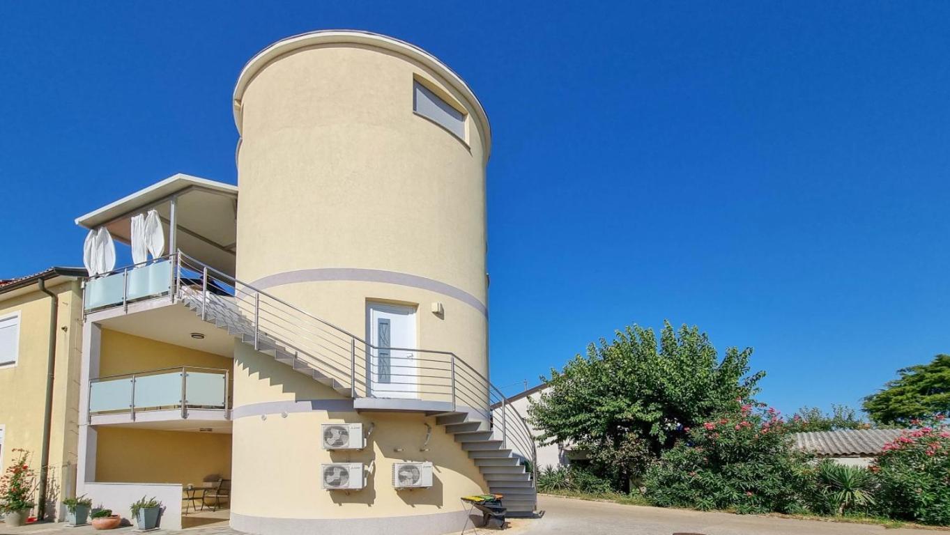 Silos Mare Apartment Novigrad  Bagian luar foto