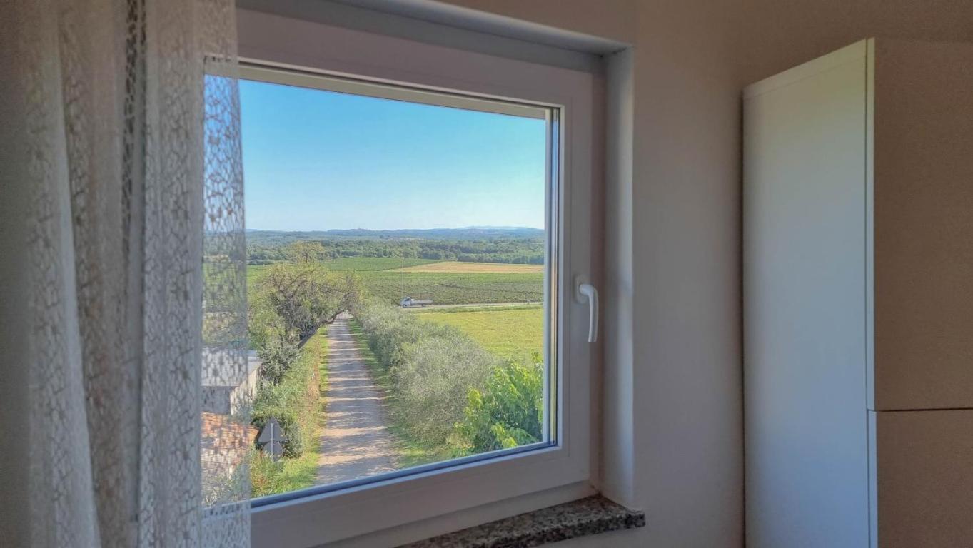 Silos Mare Apartment Novigrad  Bagian luar foto
